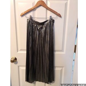 Forever 21 metallic skirt